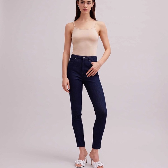 Anne Fontaine Cintia Essential Camisole - Picture 1 of 11